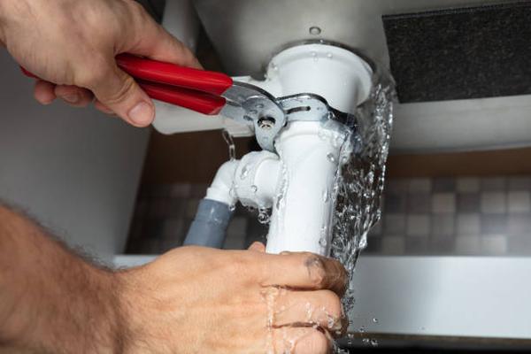 Trusted Shower Repair Specialists in Weston Offering Leak Detection and Fixes